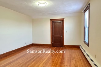 610 Pawtucket Ave in Pawtucket, RI - Building Photo - Building Photo