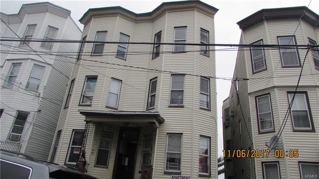 137 Beech St in Yonkers, NY - Building Photo - Other