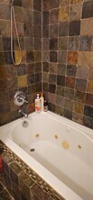 237 10th St NE in Washington, DC - Building Photo - Building Photo