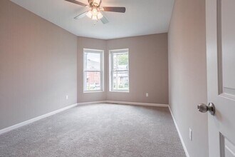 1931 Delaware Ave in Norwood, OH - Building Photo - Building Photo