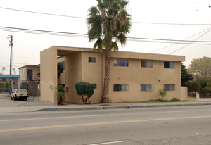 3250 Del Mar Ave Apartments