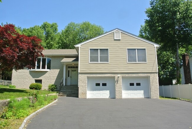 property at 302 Westwood Rd