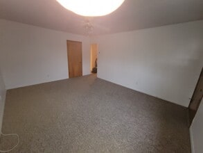 819 Ridgely Ave, Unit 819 in Fairmont, WV - Building Photo - Building Photo