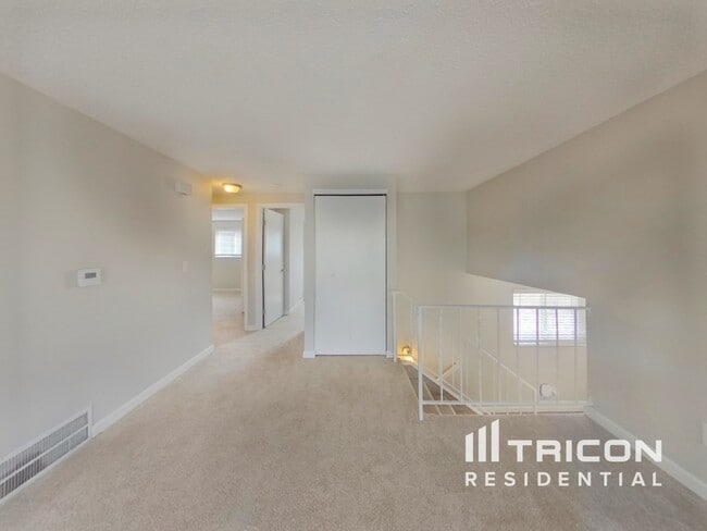 6821 Mescalero Dr in Colorado Springs, CO - Foto de edificio - Building Photo