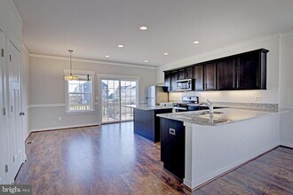 104 Santa Fe Ct in Stephenson, VA - Building Photo - Building Photo