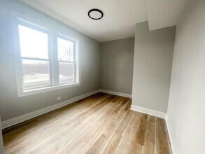 3927 N Southport Ave in Chicago, IL - Building Photo - Building Photo