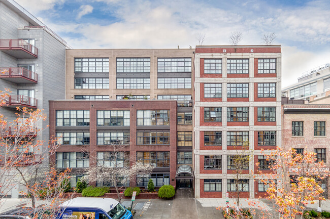 Saxon Court in Washington, DC - Building Photo - Building Photo