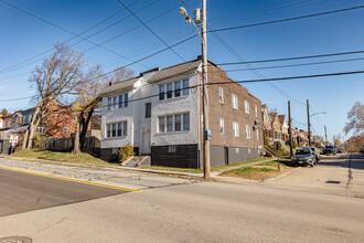 2015 West St in Munhall, PA - Building Photo - Building Photo