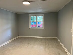 4102 Seaview St in North Myrtle Beach, SC - Foto de edificio - Building Photo