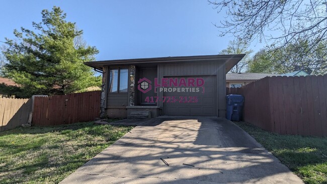 2616 W Farm Rd 164 in Springfield, MO - Building Photo - Building Photo
