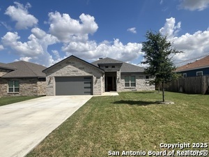 4815 Viewcrest Rd in San Antonio, TX - Foto de edificio