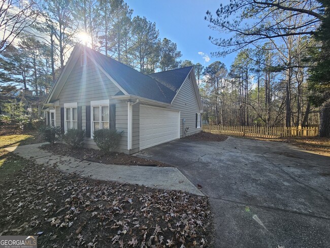 188 Jeb Stuart Dr in Newnan, GA - Building Photo - Building Photo