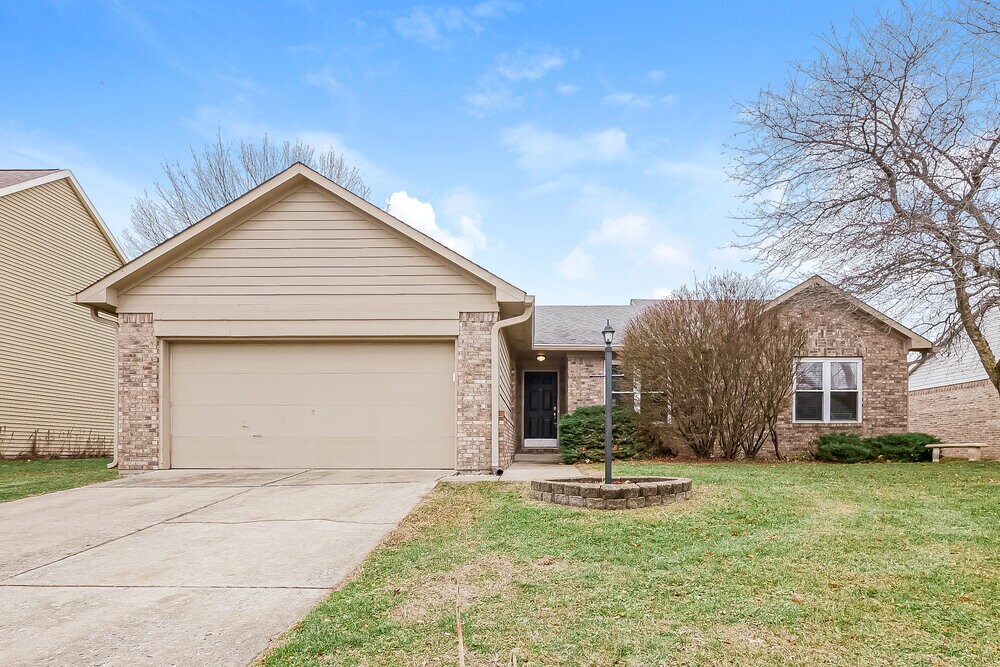 509 Village Blvd in Mooresville, IN - Foto de edificio