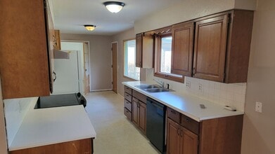 6828 N G St in Spokane, WA - Building Photo - Building Photo