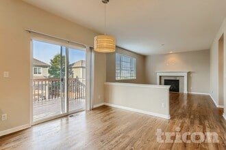 24881 E Euclid Pl in Aurora, CO - Foto de edificio - Building Photo