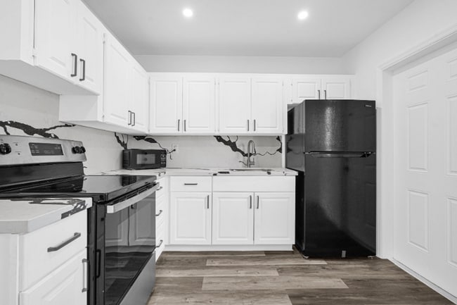 property at 2212 Roosevelt St