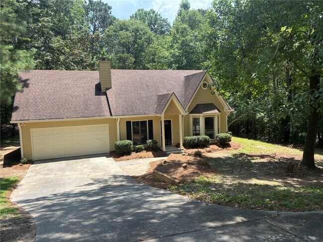 property at 6854 Justin Dr