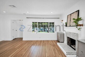 15243 Morrison St in Los Angeles, CA - Building Photo - Building Photo