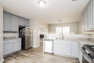 612 Penstock Path in Hampton, GA - Building Photo - Building Photo