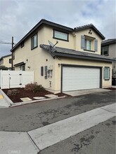 501 Villa Way, Unit 13-410P in Colton, CA - Building Photo - Building Photo