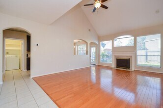 5519 Poundstone Ct in Sugar Land, TX - Building Photo - Building Photo