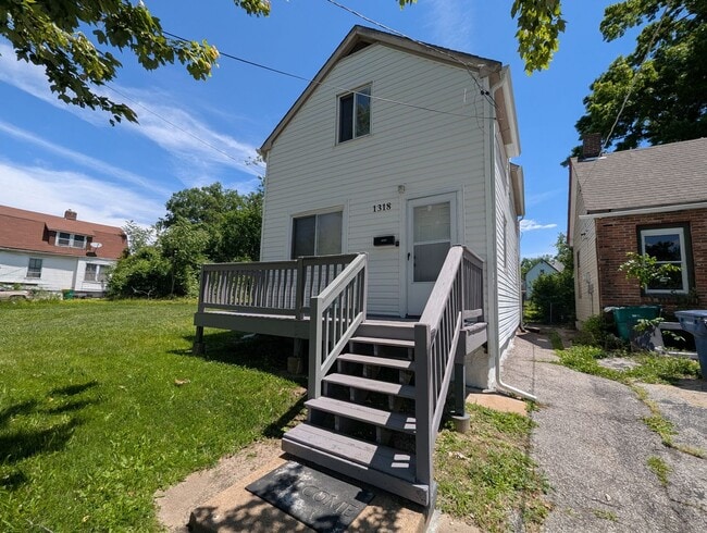 property at 1318 Pennsylvania Ave