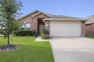 12640 Lost Prairie Dr, Unit 8 in Fort Worth, TX - Building Photo