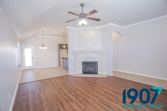6833 NW 157th St in Edmond, OK - Building Photo - Building Photo