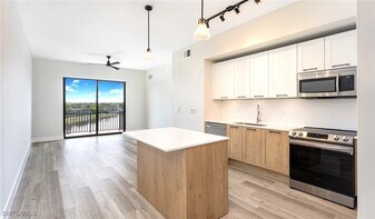 22980 Vista Edera Cir in Estero, FL - Building Photo