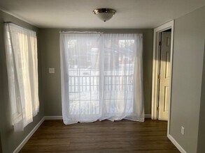 2417 Fairmount Pkwy in Erie, PA - Building Photo - Building Photo