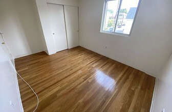 382 Dorchester St in Boston, MA - Building Photo - Building Photo