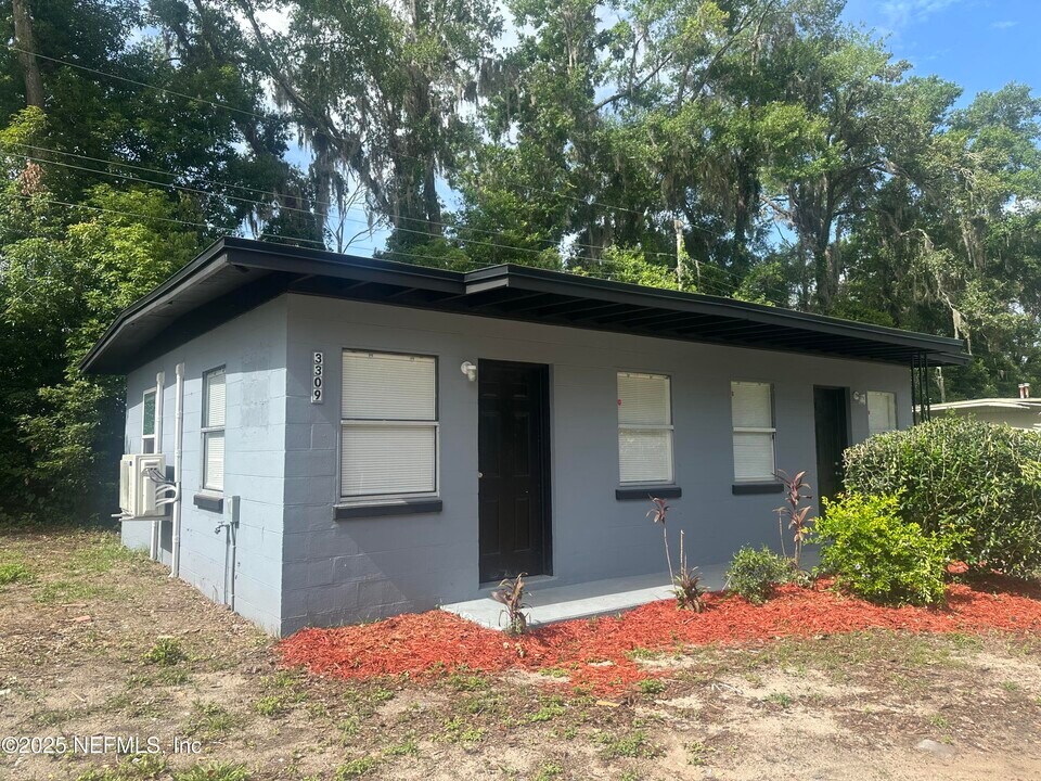 3309 Kennedy St in Palatka, FL - Building Photo