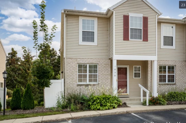 1030 Ada Place Dr SE, Unit 1030 in Grand Rapids, MI - Building Photo - Building Photo