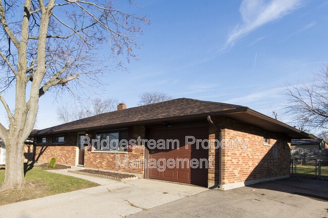 4861 Nebraska Ave in Dayton, OH - Building Photo - Building Photo