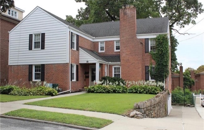 44 Ellsworth Ave, Unit 1