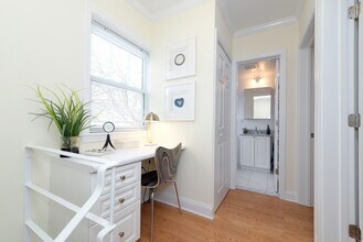 110 Thornton Rd in Boston College, MA - Building Photo - Building Photo