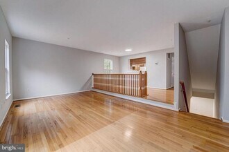 1248 Quaker Ridge Dr in Arnold, MD - Building Photo - Building Photo