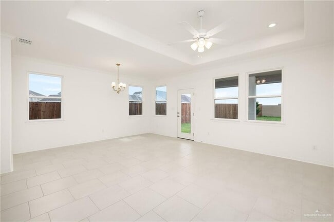 13817 Boykin Crk Rd in McAllen, TX - Building Photo - Building Photo