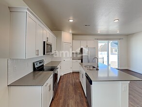 2692 W 3400 S in Syracuse, UT - Building Photo - Building Photo