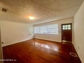 3340 Sunnybrook Ave N in Jacksonville, FL - Building Photo - Building Photo