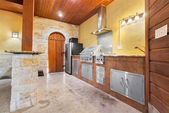 216 N Mt Rushmore Dr in Cedar Park, TX - Building Photo - Building Photo