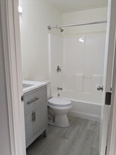 1571 Kibler Ave, Unit 1579 Kibler in Enumclaw, WA - Building Photo - Building Photo