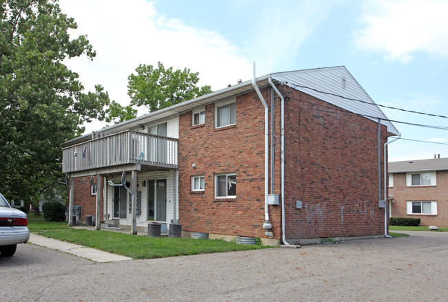 Fair Oaks Apartments in Columbus, OH - Building Photo - Building Photo