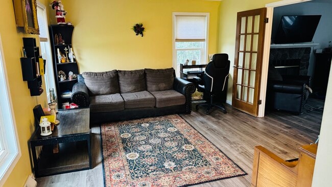 W174N5125 Mulberry Ln in Menomonee Falls, WI - Building Photo - Building Photo