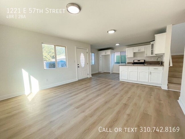 property at 1221 E 57th St