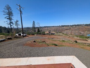 13742 Blair Ln in Magalia, CA - Building Photo - Building Photo