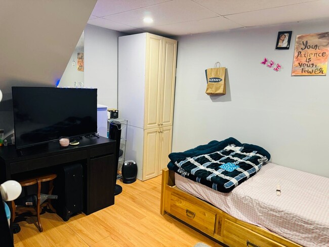 2 Pauline Pl in Guelph, ON - Building Photo - Building Photo