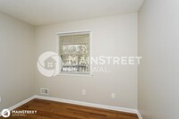 11004 Albion Dr photo'