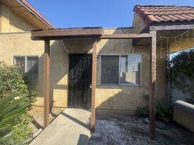 2433 E Garvey Ave N in West Covina, CA - Building Photo