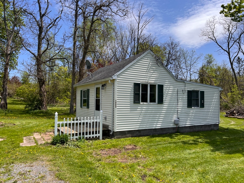 1542 Wilson Rd in Macedon, NY - Building Photo